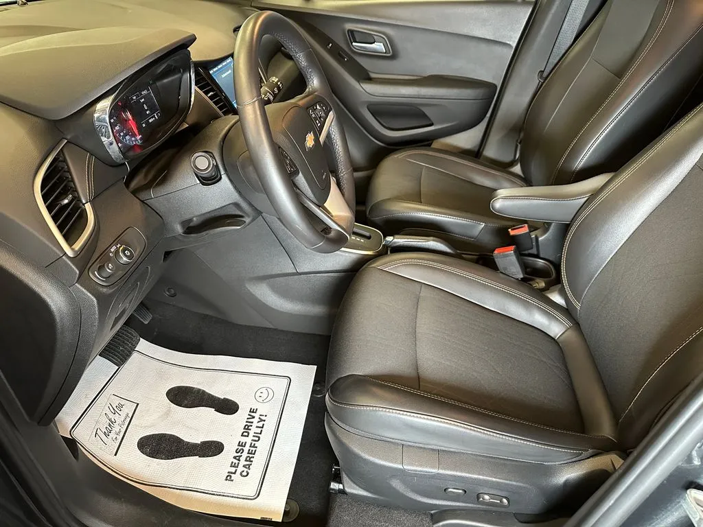 Chevrolet Trax photo 16