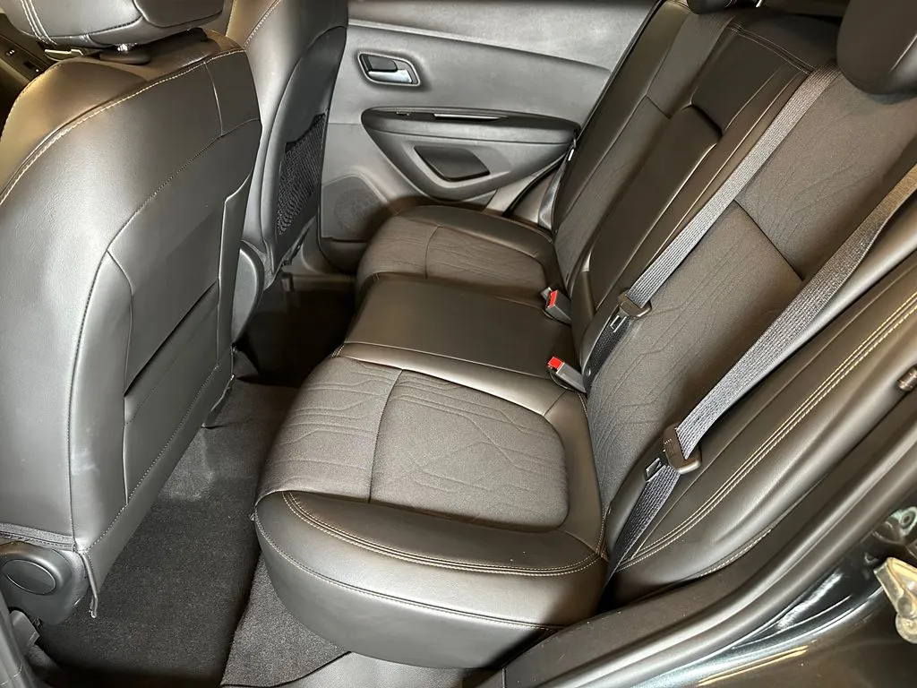 Chevrolet Trax photo 17