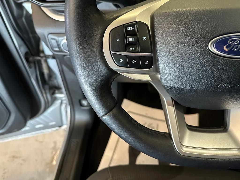 2021 Ford Explorer XLT - Photo 11