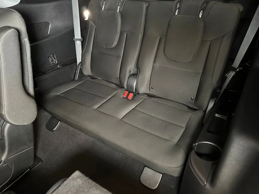 2021 Ford Explorer XLT - Photo 22