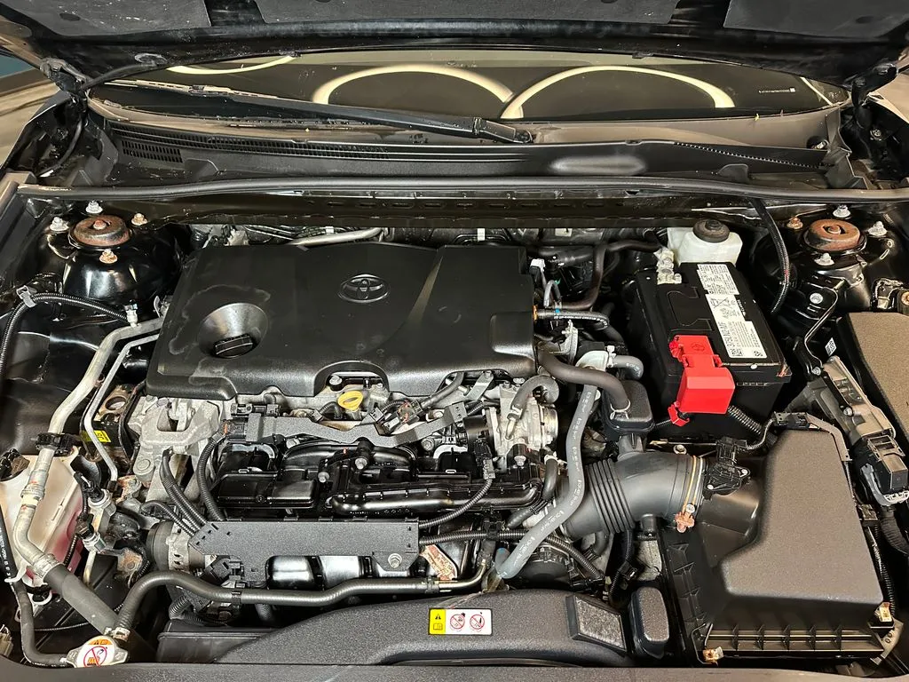 Toyota Camry photo 23