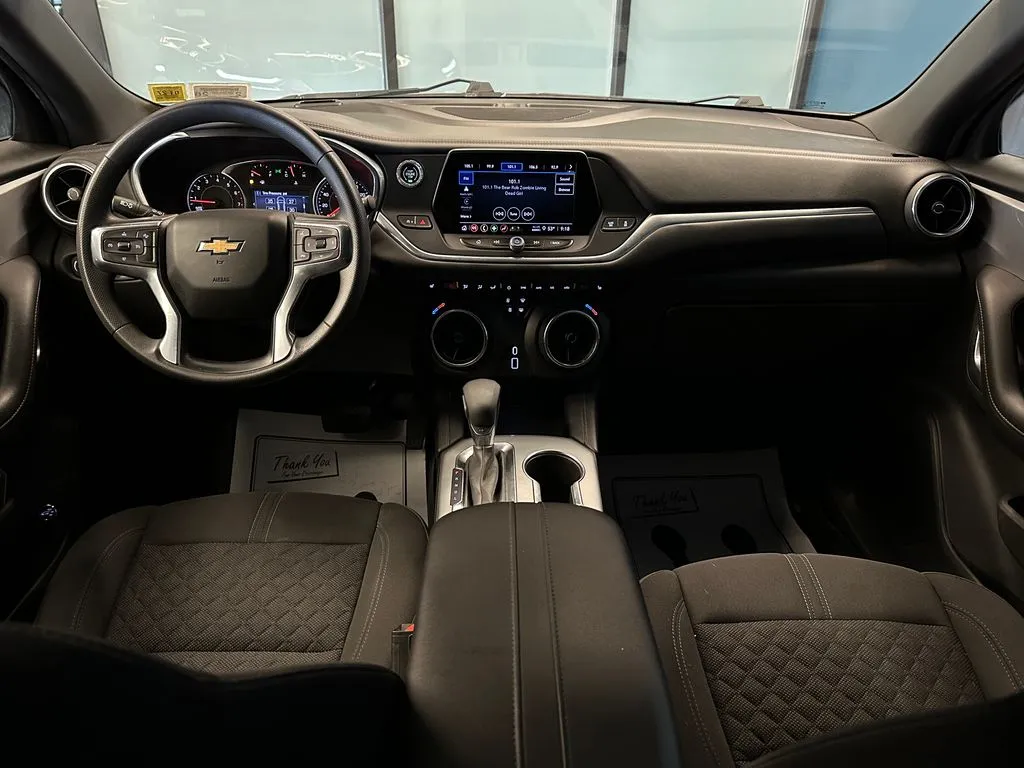 Chevrolet Blazer photo 9