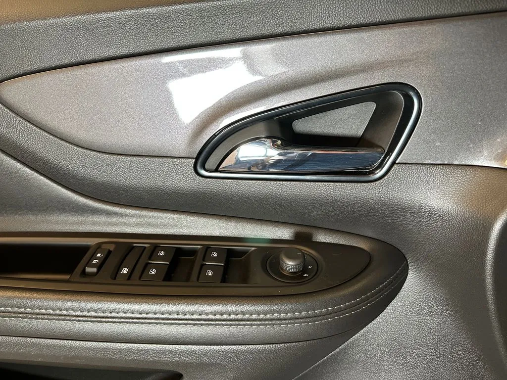 Buick Encore photo 17