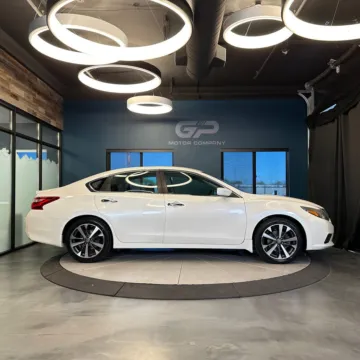 Photos of 2016 Nissan Altima 2.5 SR for sale in Kaysville, UT at GP Motor Company