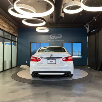 More photos of 2016 Nissan Altima 2.5 SR at GP Motor Company, UT