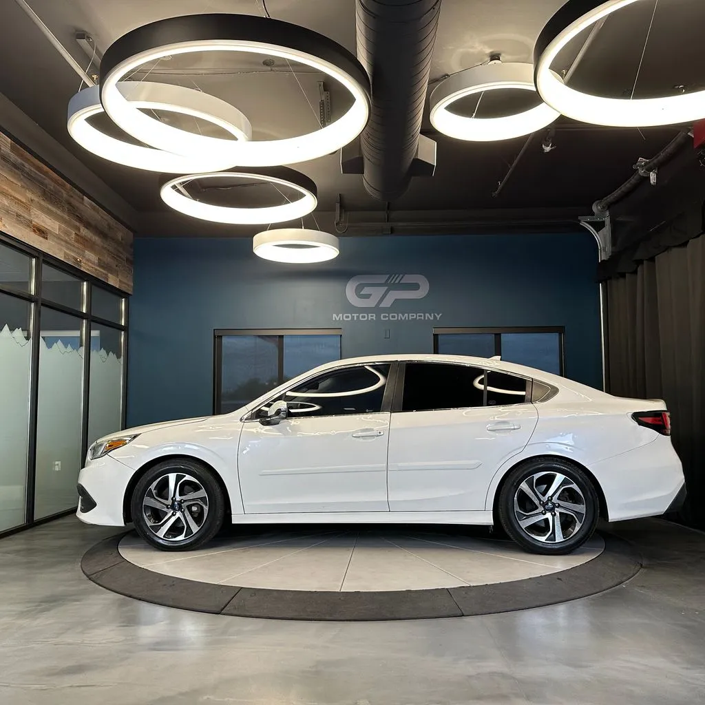 Subaru Legacy photo 6