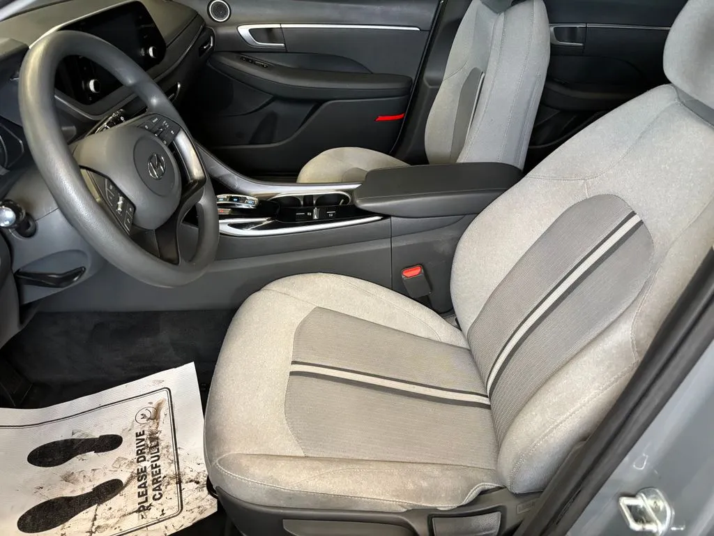 Hyundai Sonata photo 20