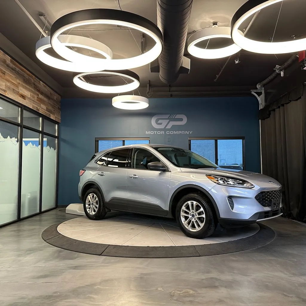 Silver 2022 Ford Escape SE for sale in Kaysville, UT
