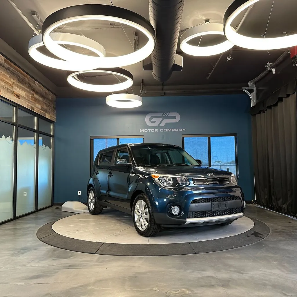 2017 Kia Soul 2.0L + 6 A/T's photo