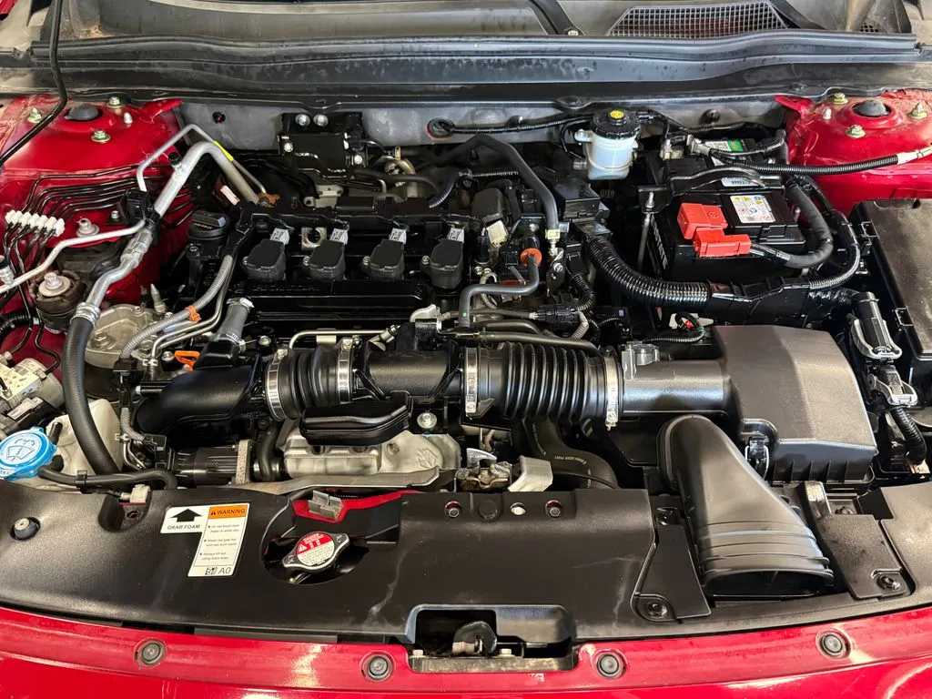 Honda Accord photo 23