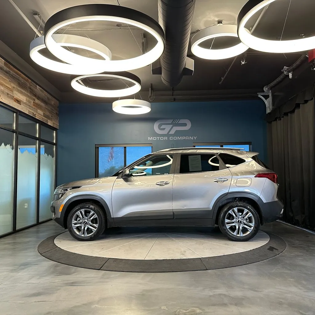 Kia Seltos photo 6