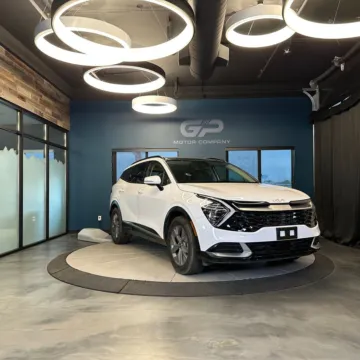White 2025 Kia Sportage SX for sale in Kaysville, UT