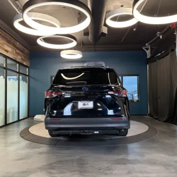 More photos of 2024 Toyota Sienna Woodland Edition at GP Motor Company, UT