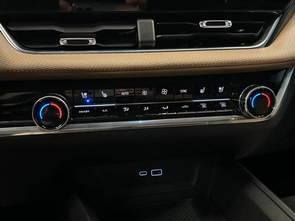 Chevrolet Equinox photo 15