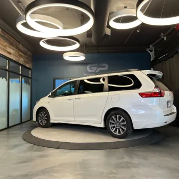 More photos of 2020 Toyota Sienna XLE at GP Motor Company, UT