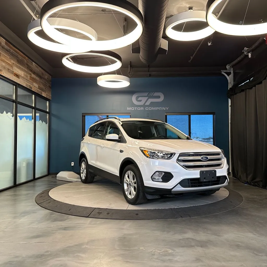 2018 Ford Escape SE's photo