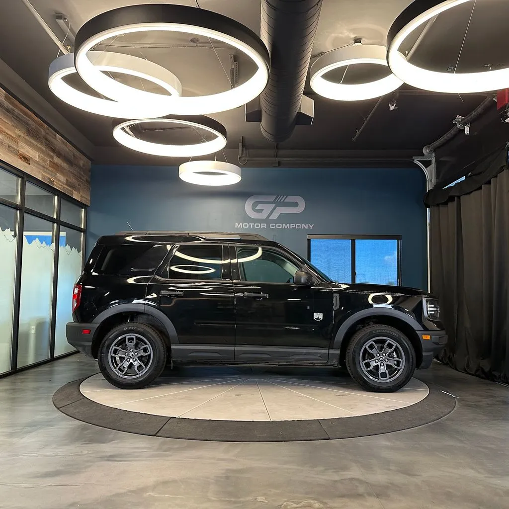 Ford Bronco Sport photo 2