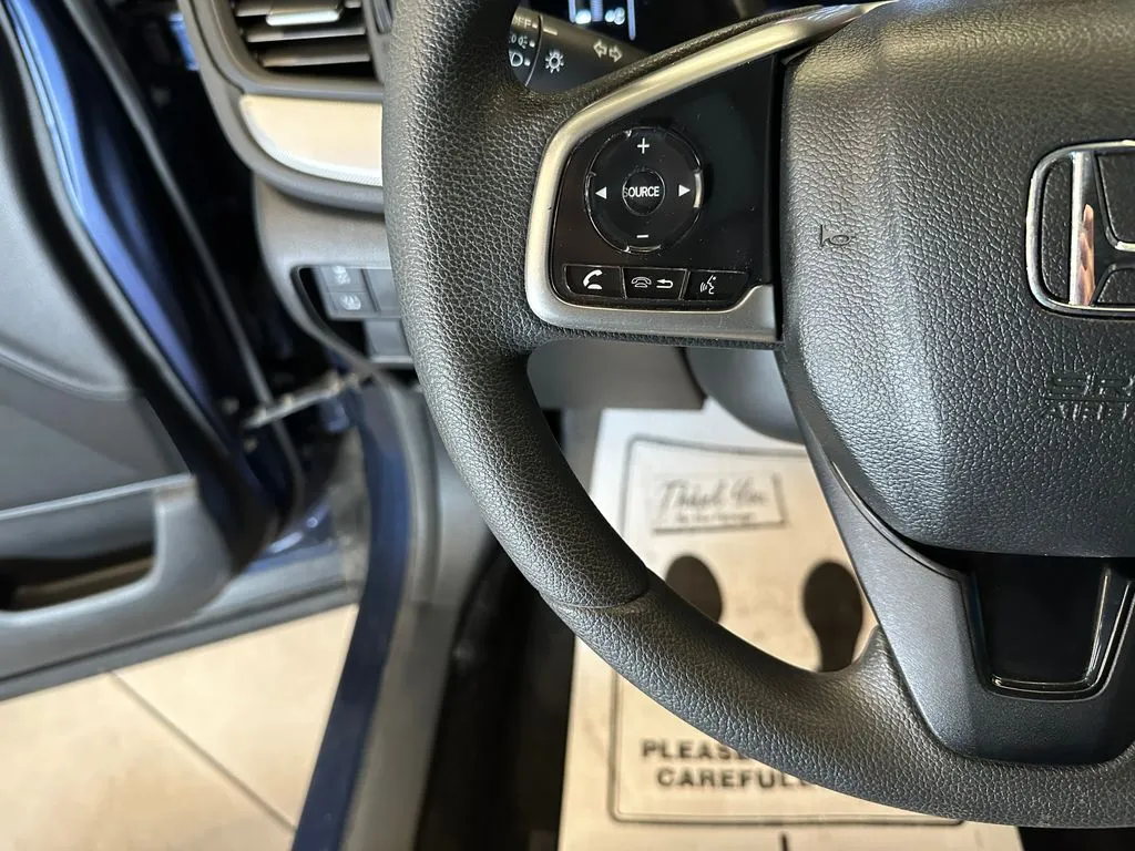 Honda CR-V photo 10