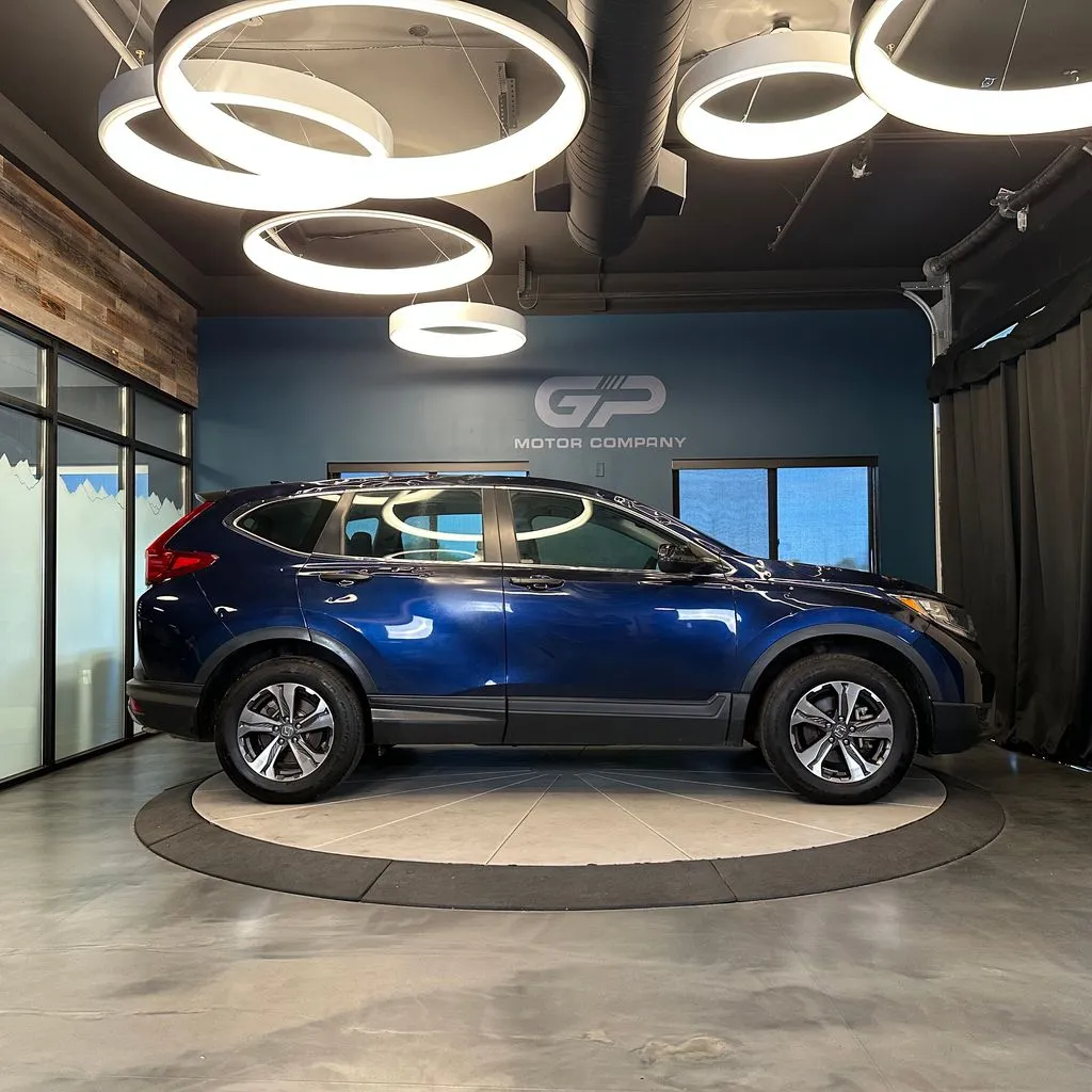 Honda CR-V photo 2