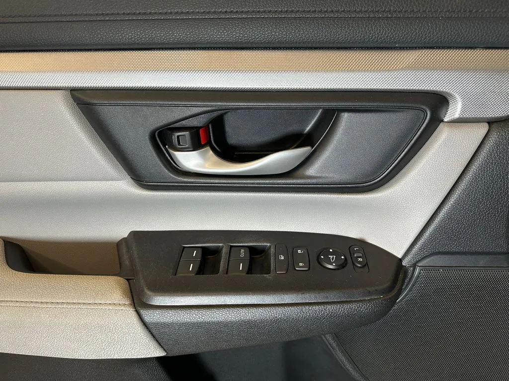 Honda CR-V photo 18