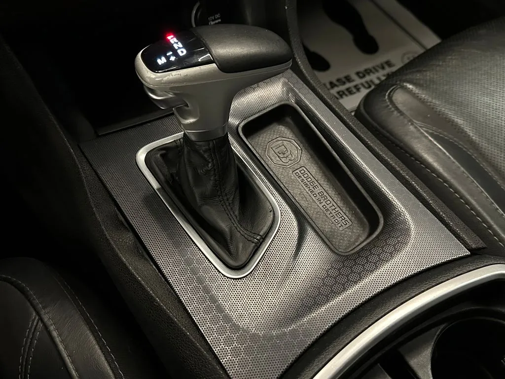 Dodge Charger photo 16