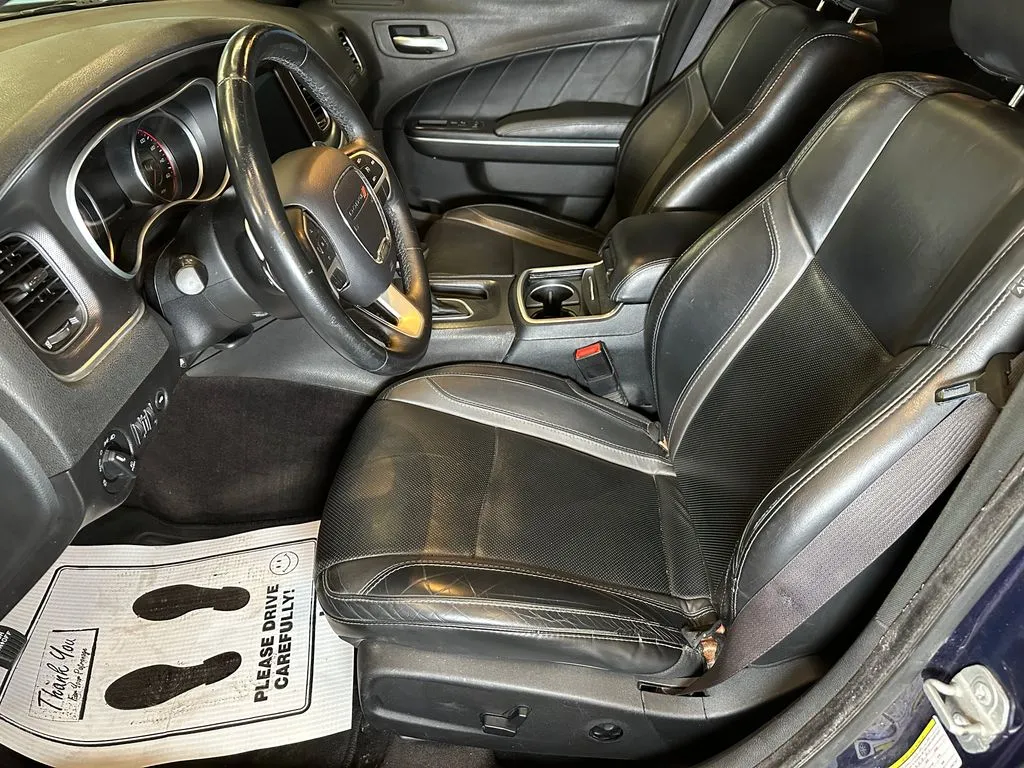 Dodge Charger photo 20