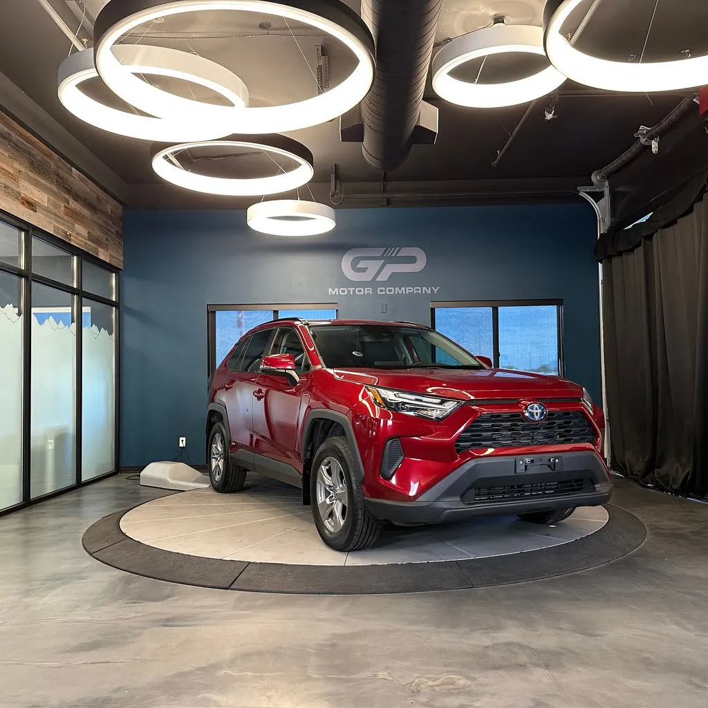 2023 Toyota RAV4 Hybrid XLE AWD's photo