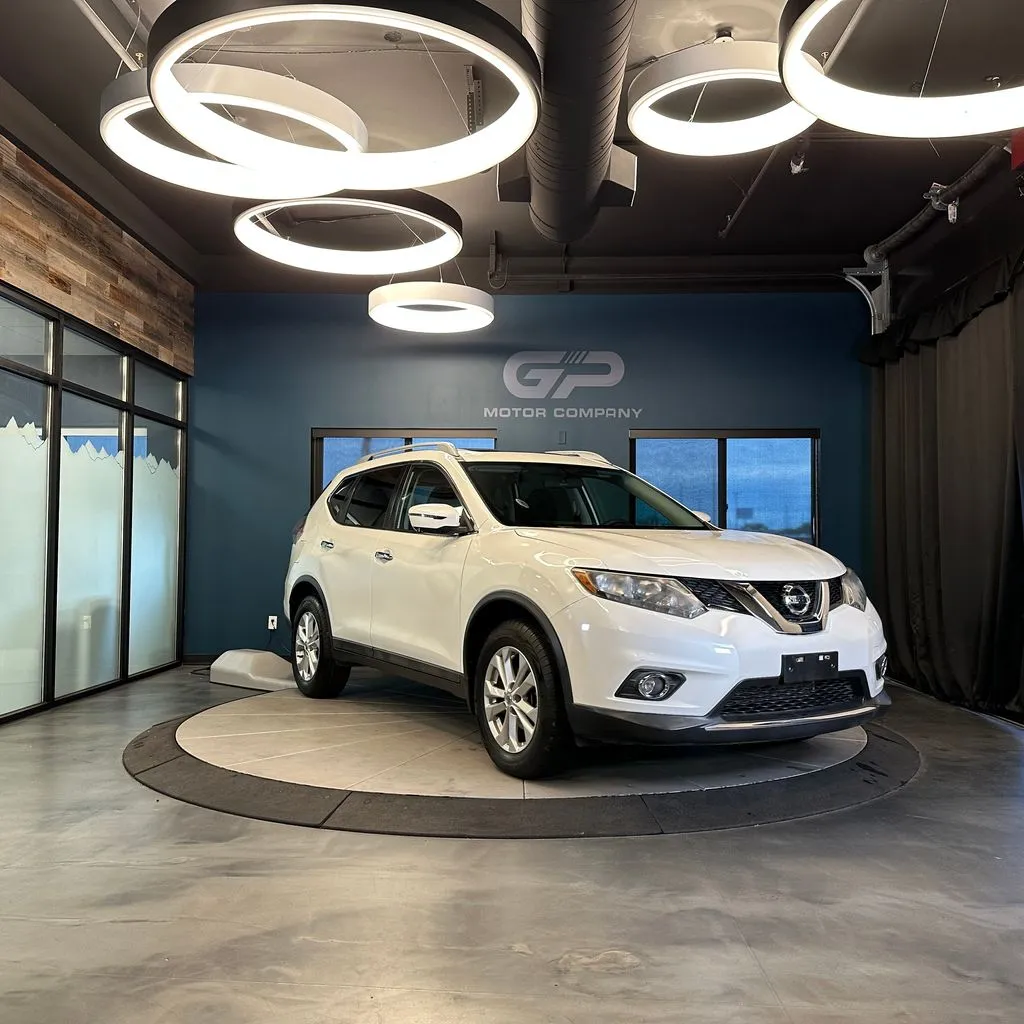 White 2016 Nissan Rogue SV for sale in Kaysville, UT