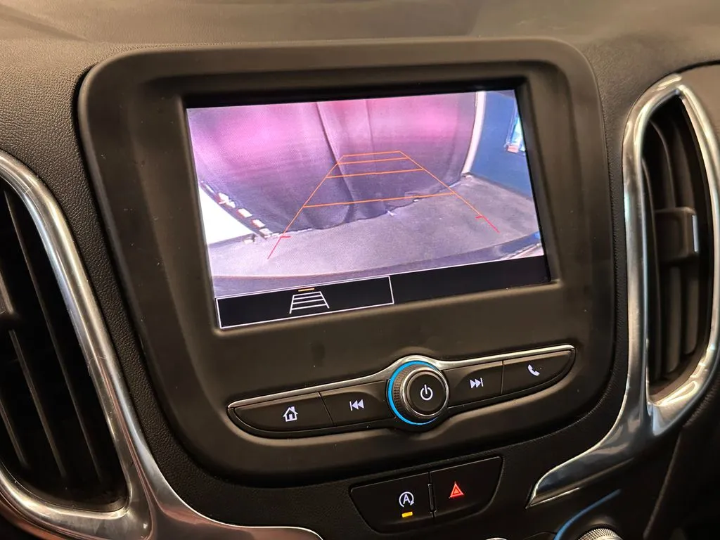Chevrolet Equinox photo 14