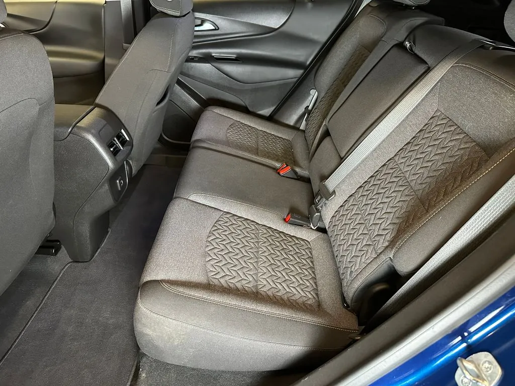 Chevrolet Equinox photo 20