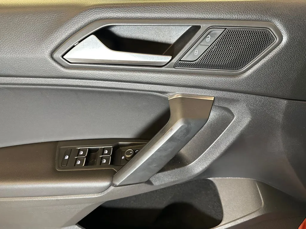Volkswagen Tiguan photo 19