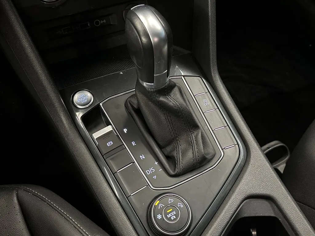Volkswagen Tiguan photo 16