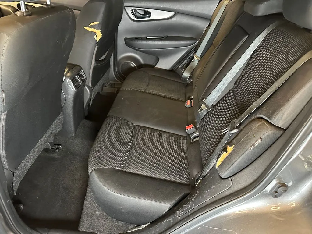 Nissan Rogue Sport photo 21