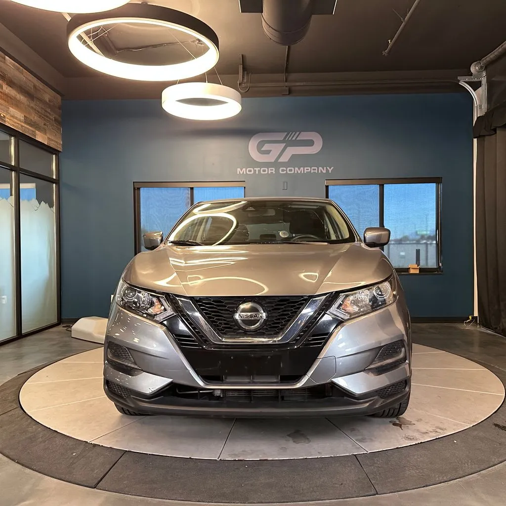 Nissan Rogue Sport photo 8