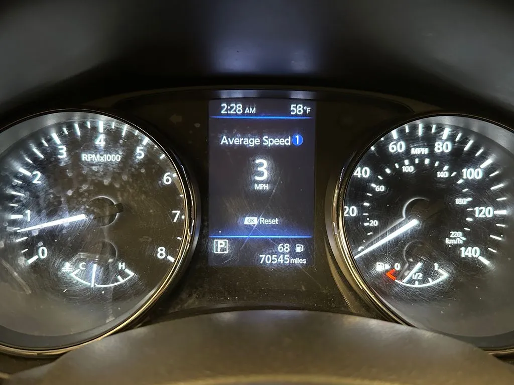 Nissan Rogue Sport photo 10
