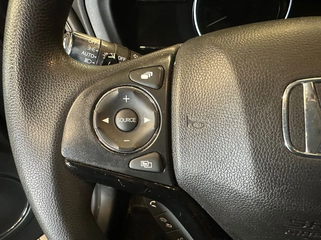 Honda HR-V photo 11