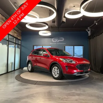 Red 2020 Ford Escape SE for sale in Kaysville, UT