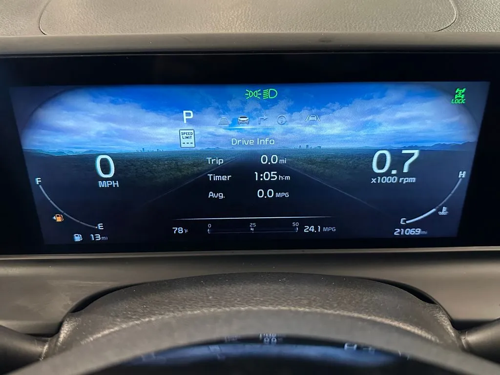 Kia Seltos photo 10