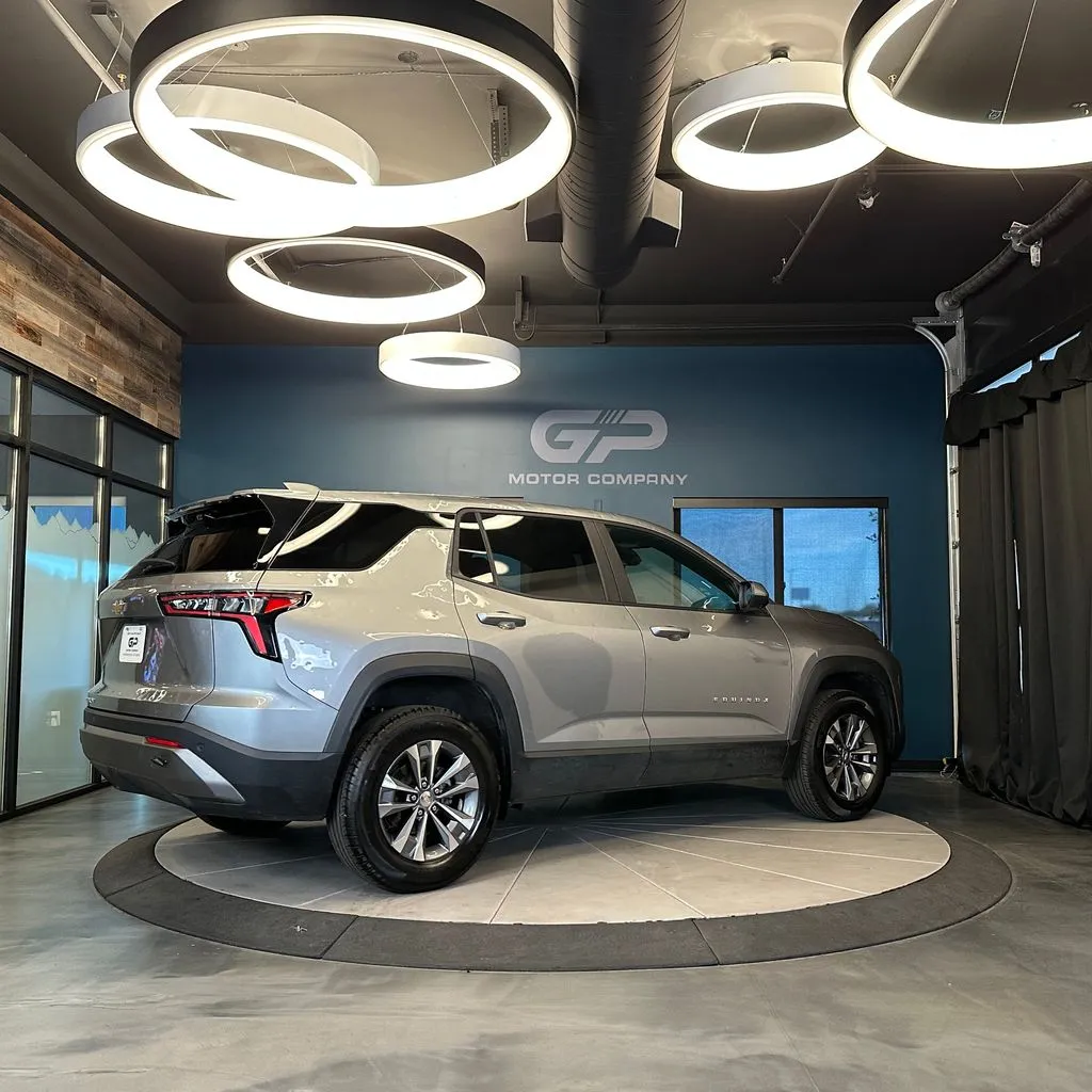 Chevrolet Equinox photo 3