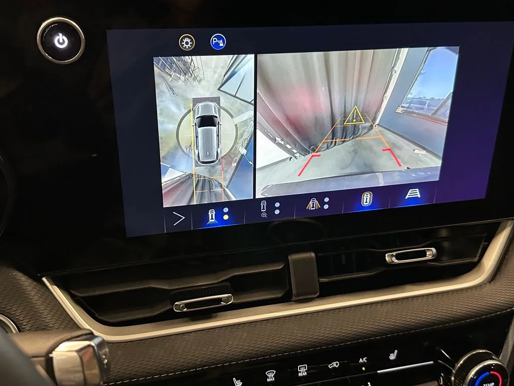 Chevrolet Equinox photo 14