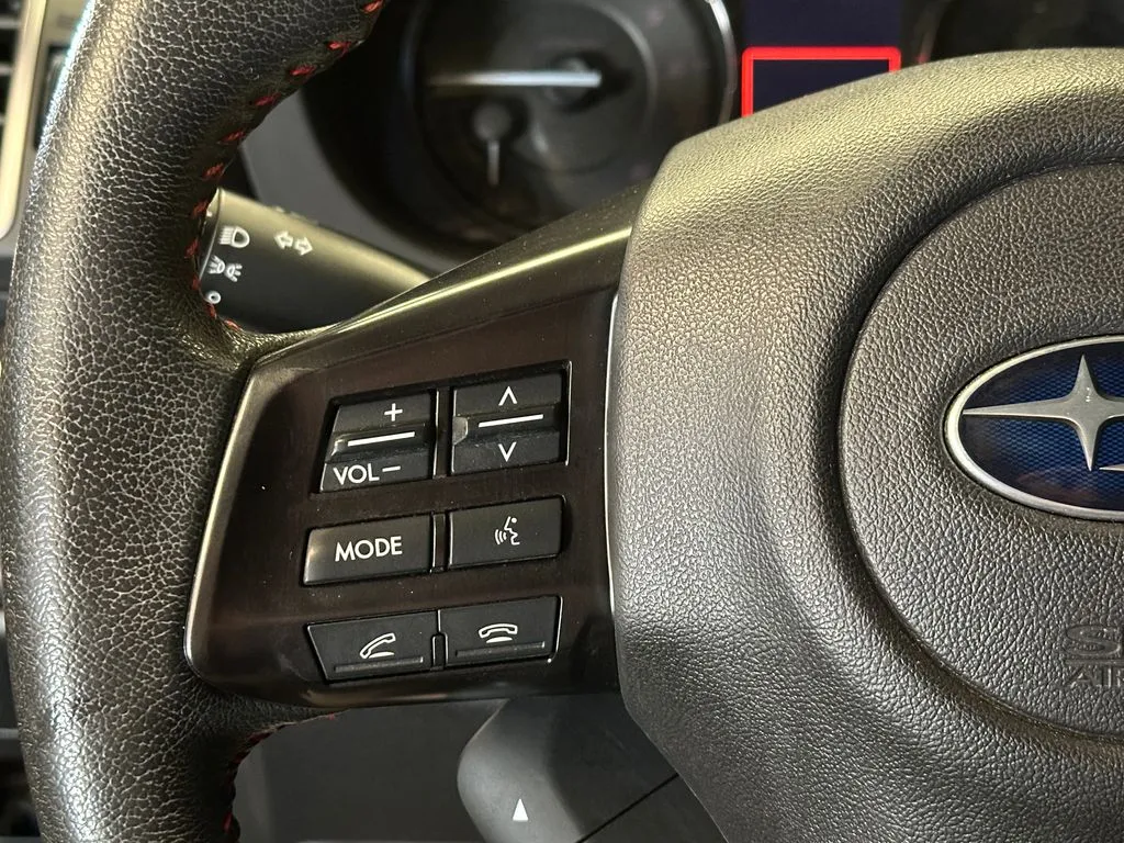 Subaru Impreza photo 10
