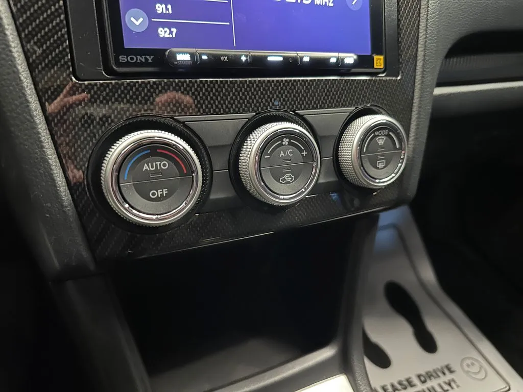 Subaru Impreza photo 14