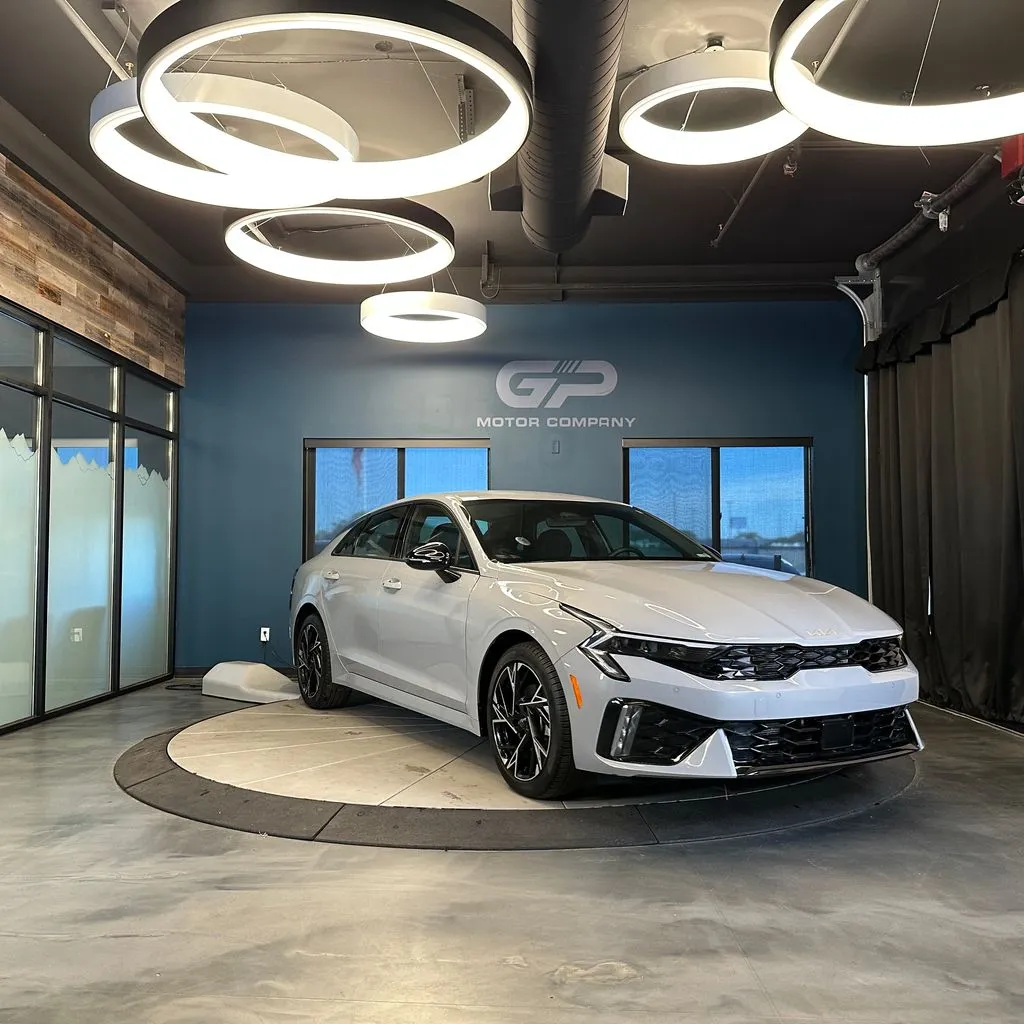 2025 Kia Optima GT-Line FWD's photo
