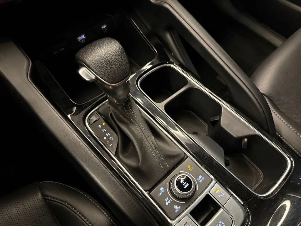 Kia Telluride photo 16
