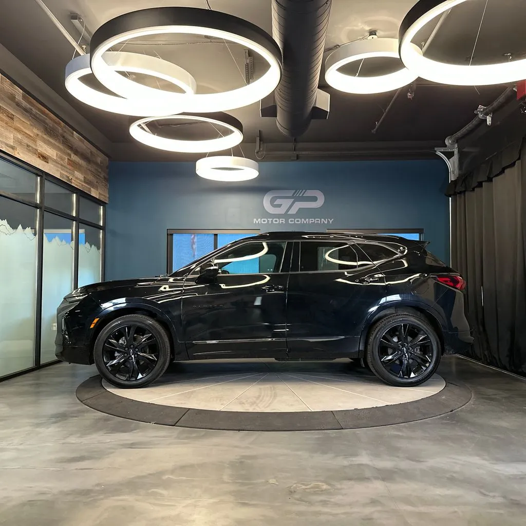 Chevrolet Blazer photo 6