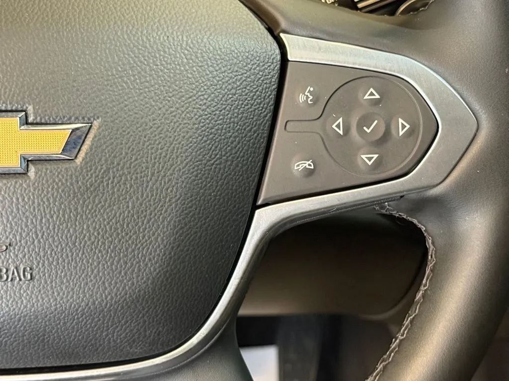 Chevrolet Traverse photo 12