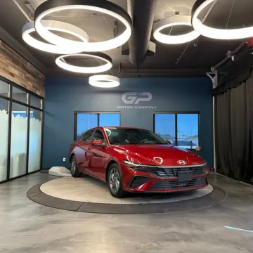 Red 2024 Hyundai Elantra SEL for sale in Kaysville, UT
