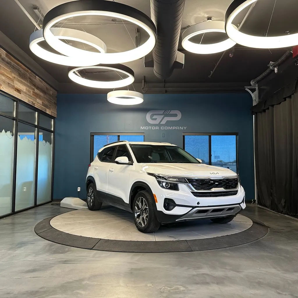 2023 Kia Seltos 2.0 EX AWD's photo
