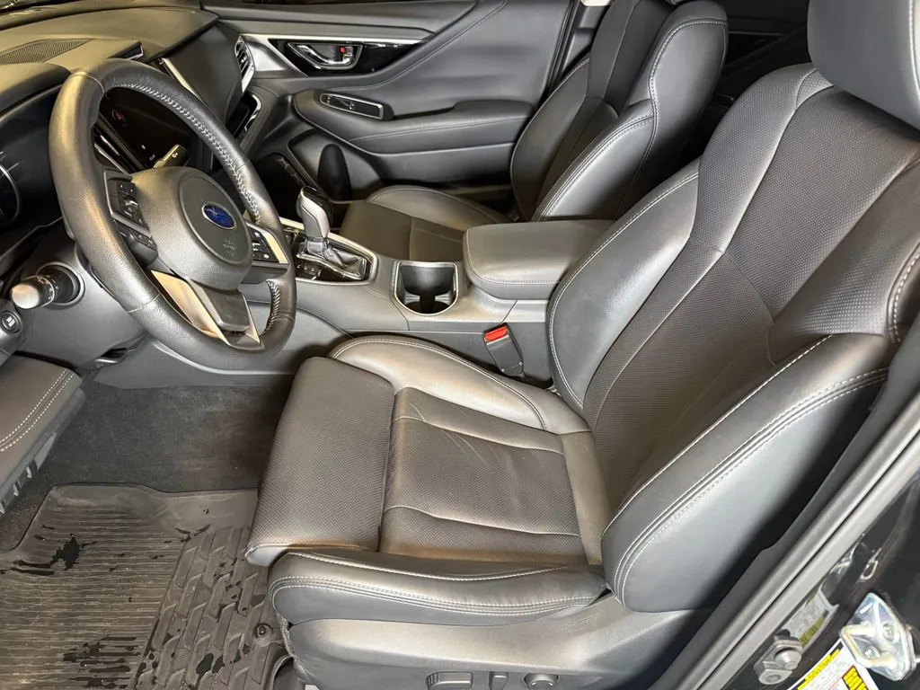 Subaru Legacy photo 18