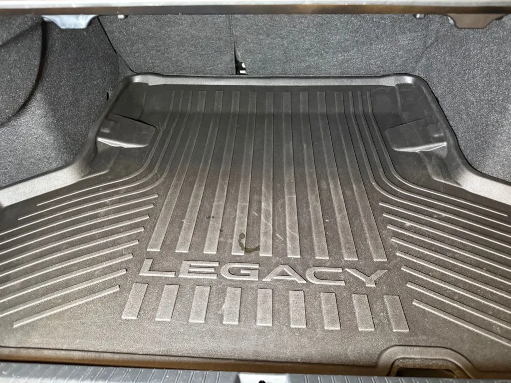 Subaru Legacy photo 21